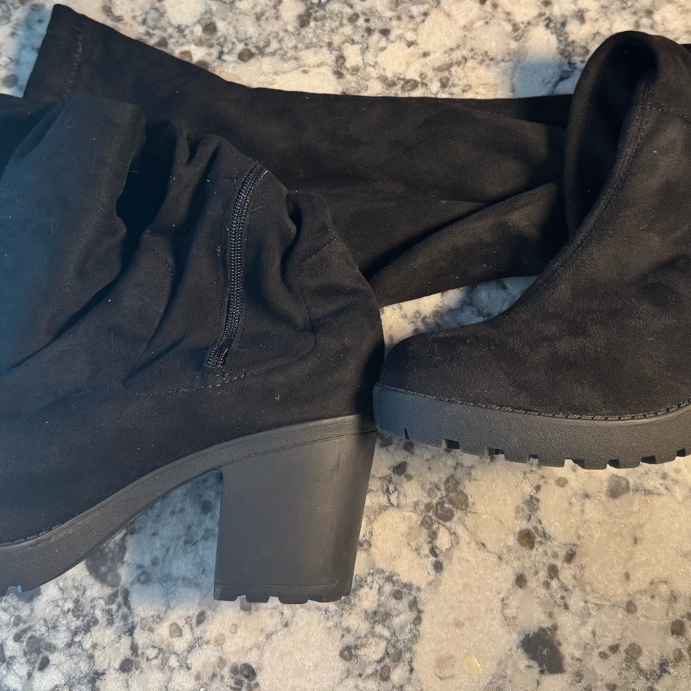 Boo hoo Black Block Heel Thigh High Boots